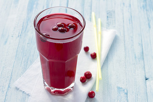 unsweetened cranberry juice helps with recurring urinary tract infections